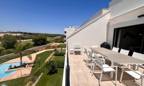 Herverkoop - Apartement Flat -
Pinar de Campoverde