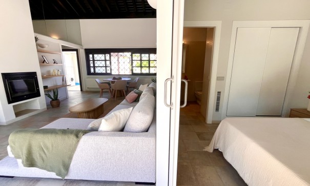 Resale - Stadthaus -
San Javier