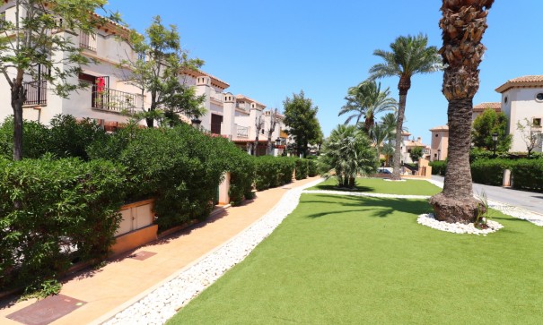 Venta - Villa adosada -
Algorfa - La Finca Golf Resort
