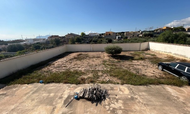 Sale - Finca Country Property -
Albatera