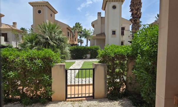 Venta - Villa adosada -
Algorfa - La Finca Golf Resort