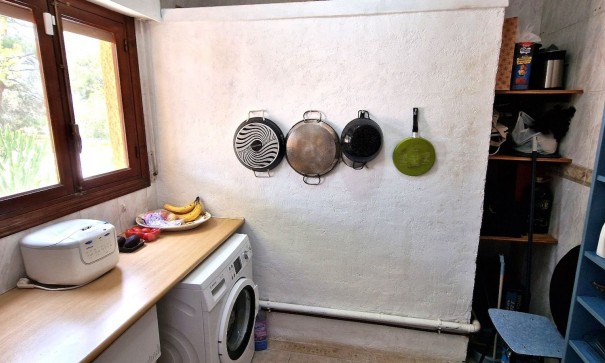 Sprzedaż - Willa wolnostojąca -
Las Filipinas