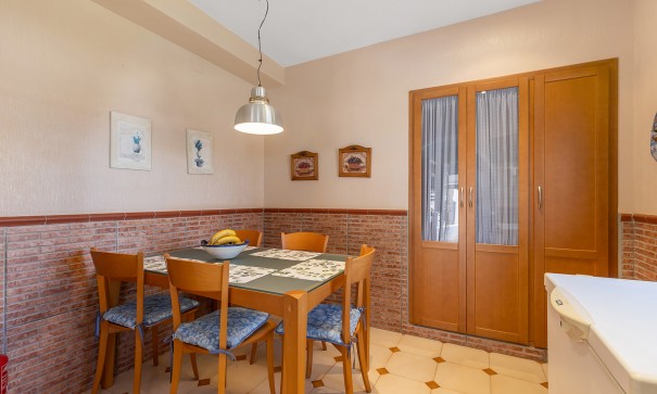 Sale - Detached Villa -
Torrevieja - Rocio del mar