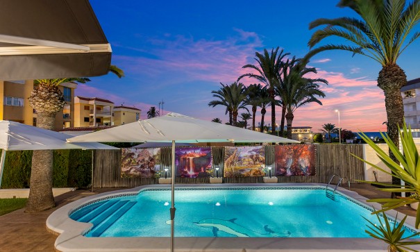 Sale - Detached Villa -
Torrevieja - Rocio del mar