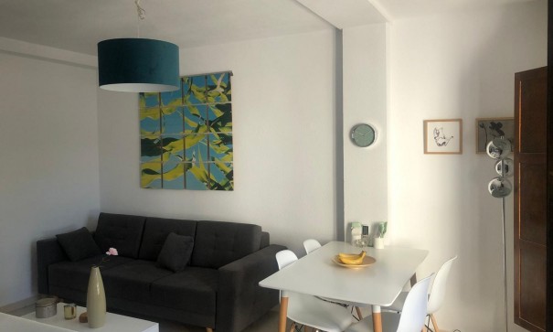 Revente - Appartement -
Torrevieja