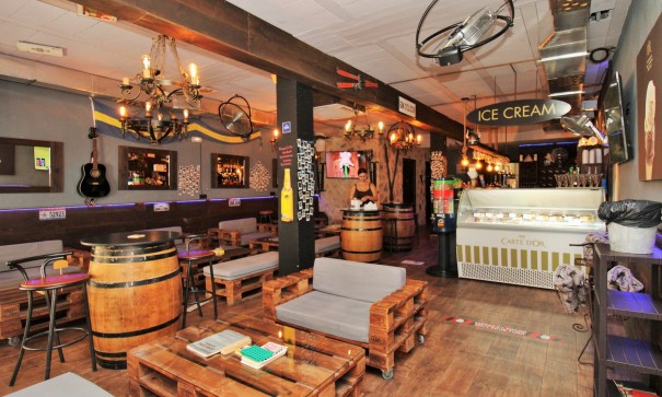 Återförsäljning - Kommersiell -
Villamartín