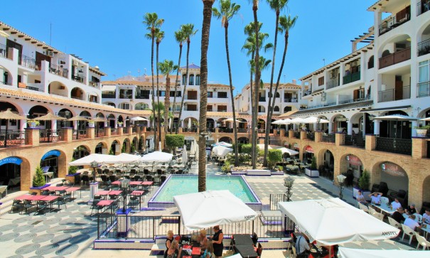 Återförsäljning - Kommersiell -
Villamartín