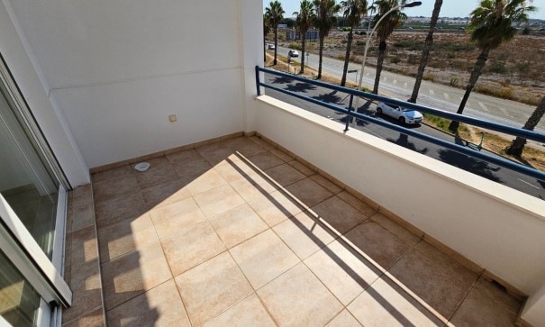 Resale - Wohnung Appartement -
Torrevieja