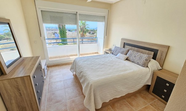 Resale - Wohnung Appartement -
Torrevieja