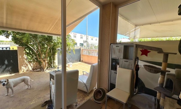 Återförsäljning - Fristående villa -
Orihuela Costa - La Regia