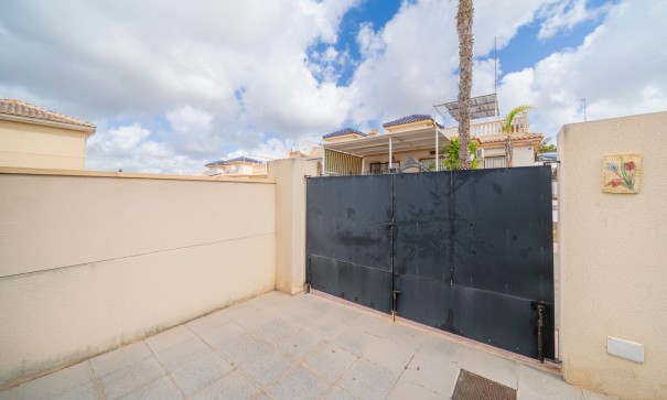 Sale - Detached Villa -
Ciudad Quesada - Rojales - Rojales