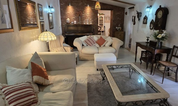 Herverkoop - Stadswoning -
Catral - CatralAlicanteValenciaSpain