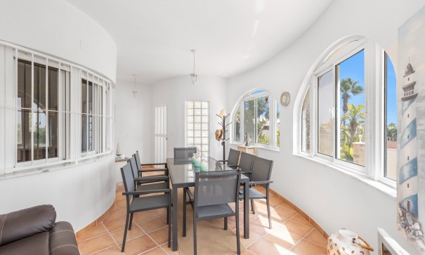 Herverkoop - Vrijstaande Villa -
San Fulgencio