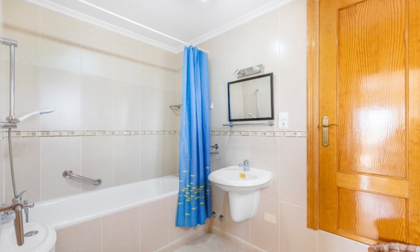 Herverkoop - Vrijstaande Villa -
San Fulgencio