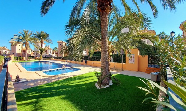 Sale - Semi Detached Villa -
Algorfa - La Finca Golf