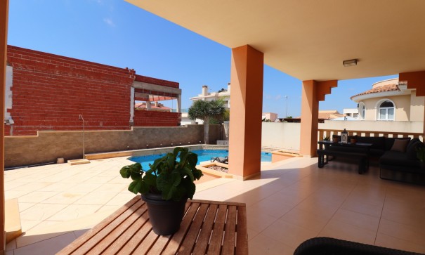 Sale - Detached Villa -
Ciudad Quesada - Rojales - La Fiesta