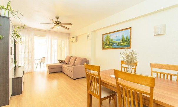 Återförsäljning - Lägenhet lägenhet -
Torrevieja - Playa del cura