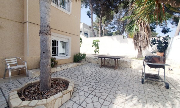 Sale - Detached Villa -
Torrevieja - Los Balcones