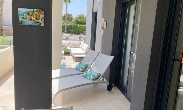 Revente - Appartement -
Orihuela Costa