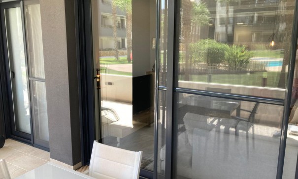 Revente - Appartement -
Orihuela Costa