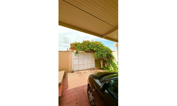 Venta - Chalet Independiente -
Torrevieja - Los Balcones - Los Altos del Edén