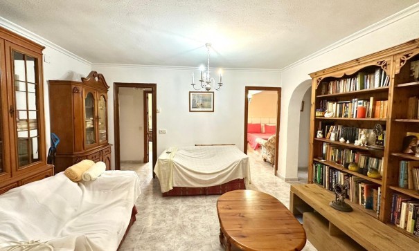 Venta - Chalet Independiente -
Torrevieja - Los Balcones - Los Altos del Edén