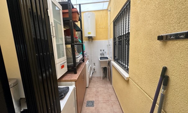 Revente - Appartement -
Jacarilla