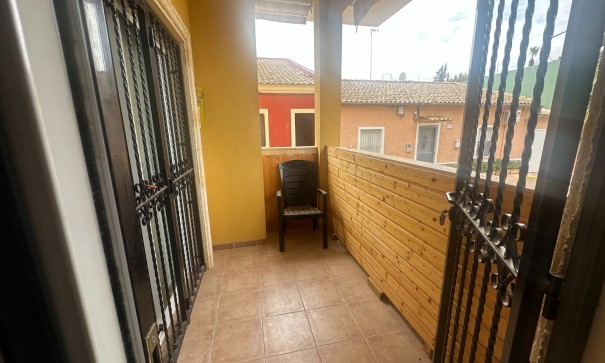 Revente - Appartement -
Jacarilla