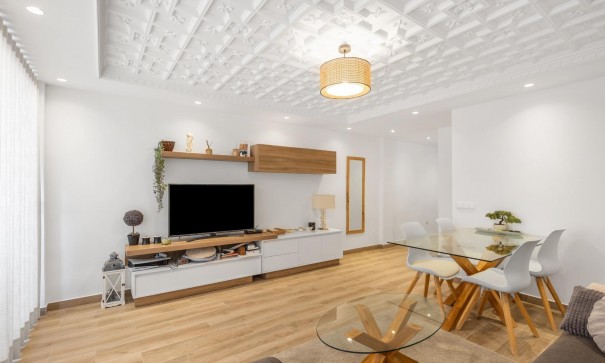 Sale - Apartment Flat -
Torrevieja - Acequion