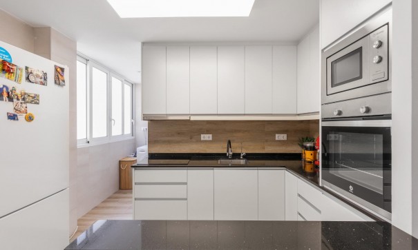 Sale - Apartment Flat -
Torrevieja - Acequion