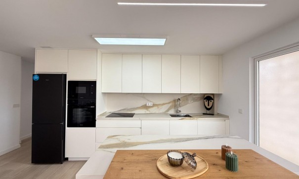 Sale - Apartment Flat -
Torrevieja - Playa de los Naufragos