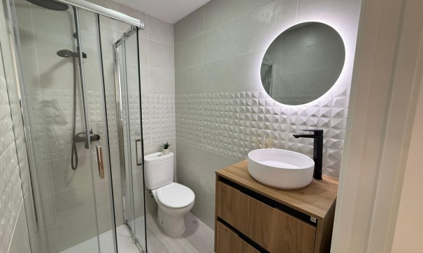 Sale - Apartment Flat -
Torrevieja - Playa de los Naufragos