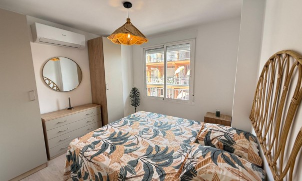 Sale - Apartment Flat -
Torrevieja - Playa de los Naufragos