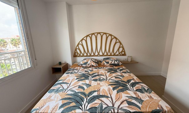 Sale - Apartment Flat -
Torrevieja - Playa de los Naufragos