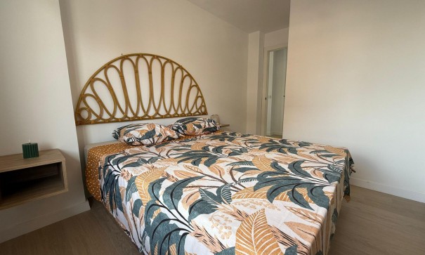 Sale - Apartment Flat -
Torrevieja - Playa de los Naufragos