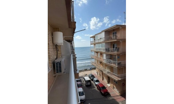 Sale - Apartment Flat -
Torrevieja - Playa de los Naufragos