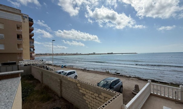Sale - Apartment Flat -
Torrevieja - Playa de los Naufragos
