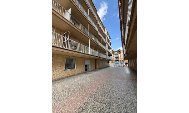 Sale - Apartment Flat -
Torrevieja - Playa de los Naufragos