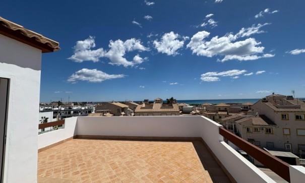 Videresalg - Lejlighed lejlighed -
Orihuela Costa