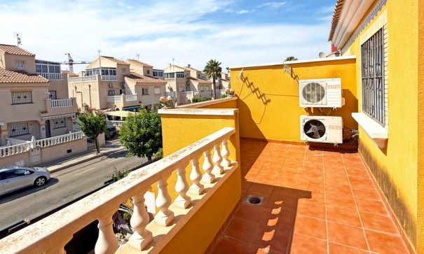 Sale - Town house -
Torrevieja - La Siesta - El Salado -  Torreta