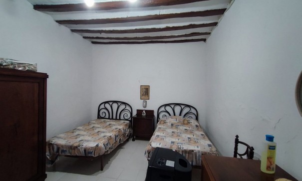 Videresalg - Finca landejendom -
Yecla