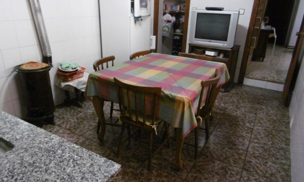 Videresalg - Fritliggende villa -
Yecla