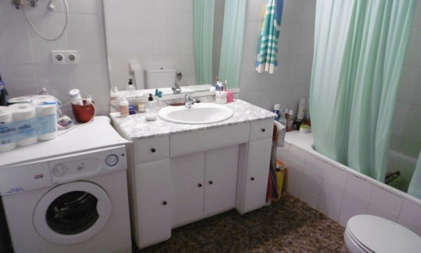 Videresalg - Fritliggende villa -
Yecla