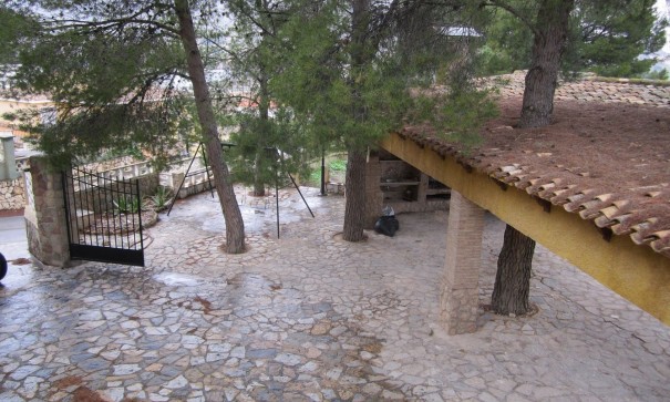 Resale - Finca Landgut -
Yecla