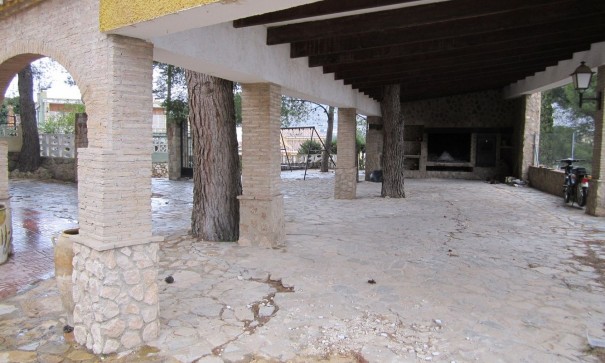 Resale - Finca Landgut -
Yecla