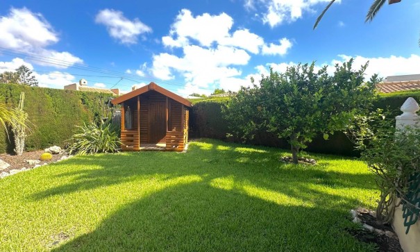 Venta - Chalet Independiente -
Cabo Roig - Costa blanca