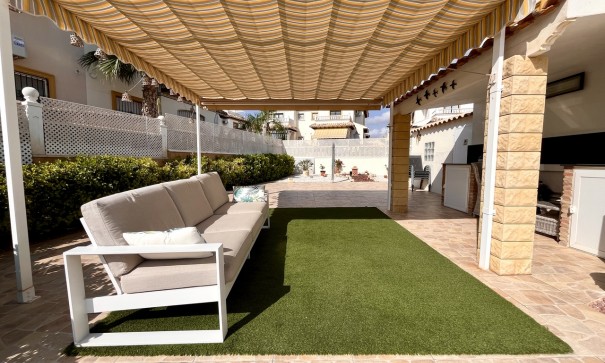 Revente - Villa Individuelle -
Cabo Roig