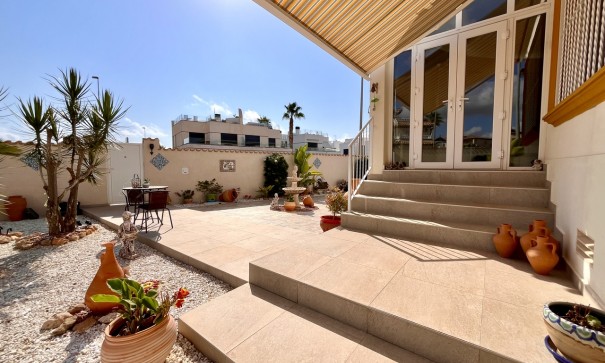 Revente - Villa Individuelle -
Cabo Roig