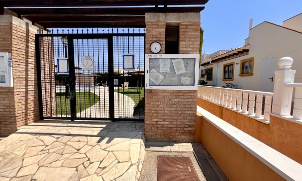 Revente - Villa Individuelle -
Cabo Roig