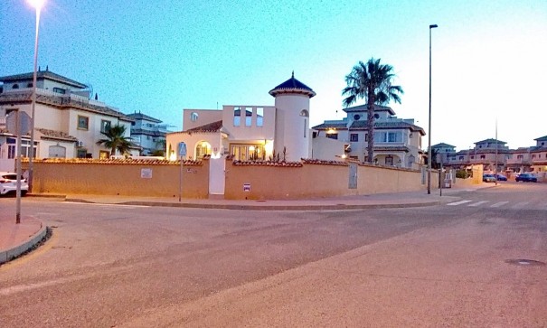 Revente - Villa Individuelle -
Cabo Roig